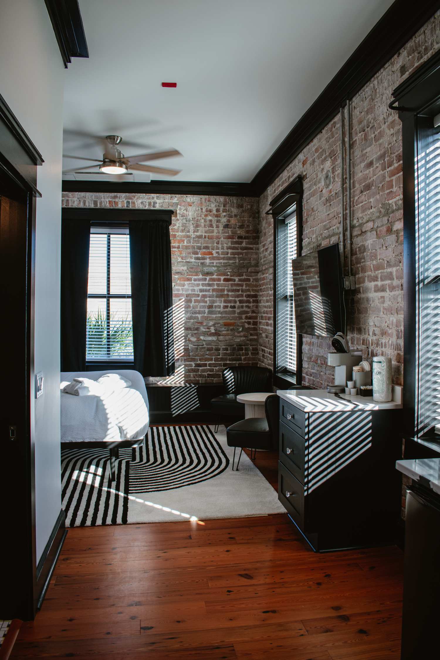 The Austin Room - Unit 10 | Photo 3